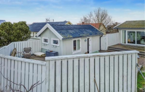 Lovely Home In Hönö With Harbor View, Hönö